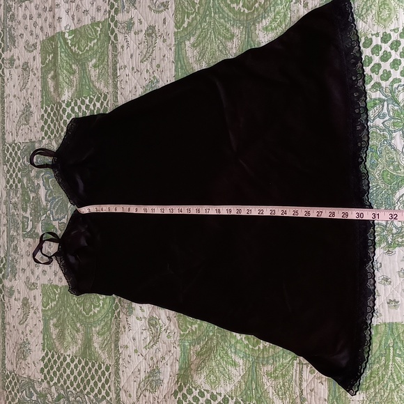 Vanity Fair black nightgown, Chemise sleepwear Size 36 or S - Picture 7 of 7